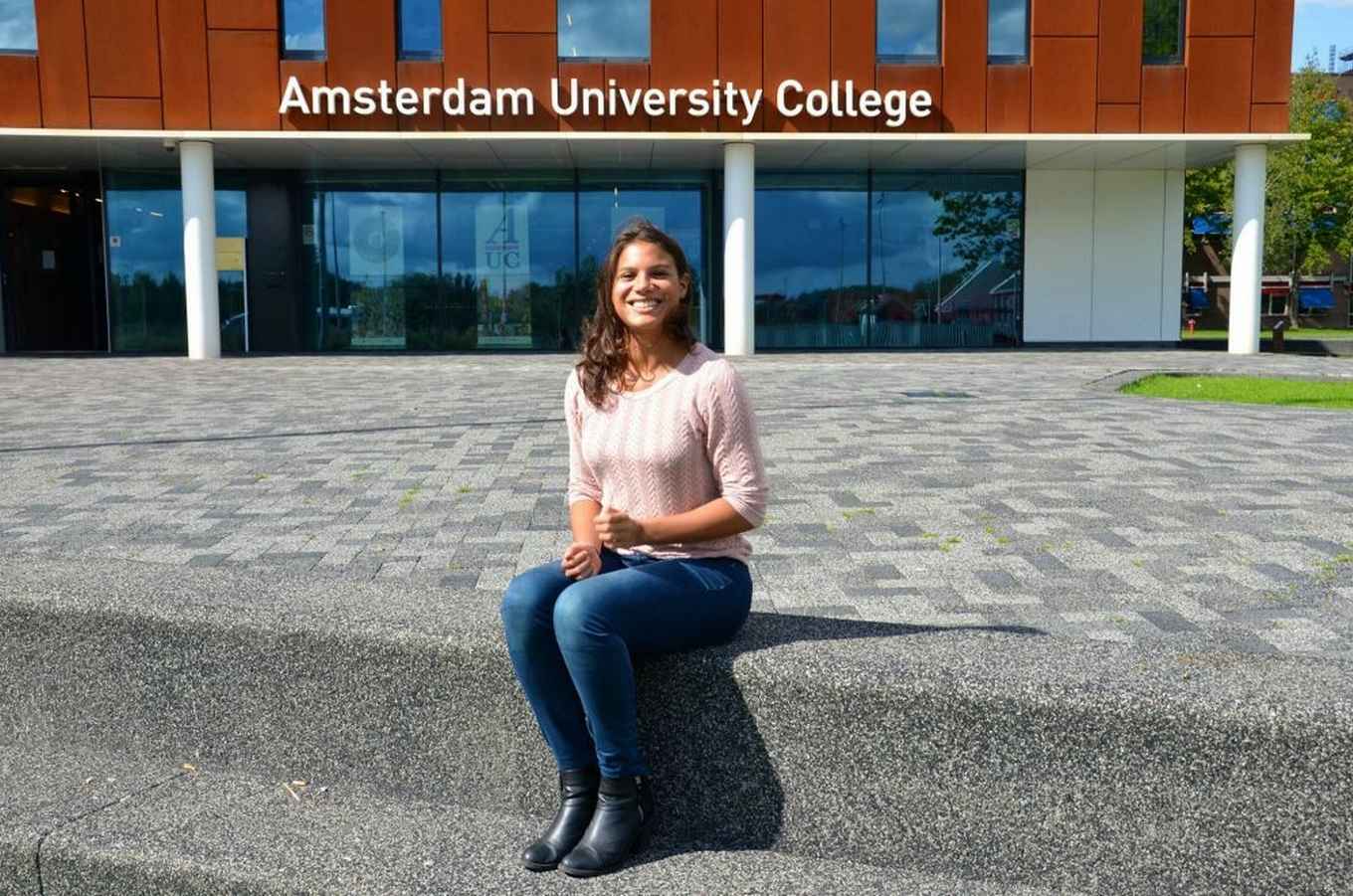 Amsterdam University College Meet the Students,AUC Meet the Students,Student testimonial AUC