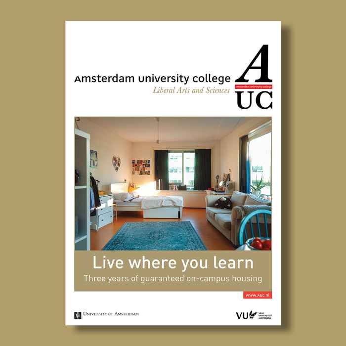 Cover of AUC houisn gflyer
