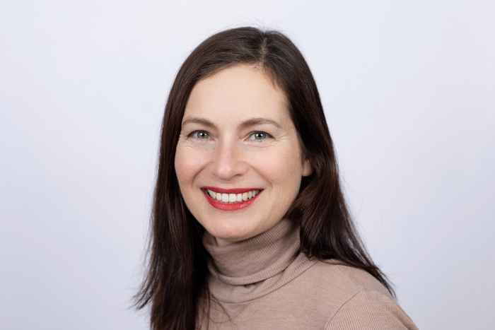 Gutvill, Sara